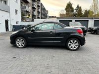 Gebraucht Peugeot 207 120 PS (88 kW) 2011 Schwarz Cabrio