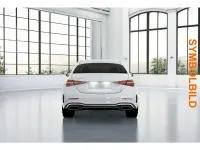 Gebraucht Mercedes C300e AMG 197 PS (144 kW) 2024 Polarweiß uni Limousine