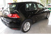 Gebraucht VW Golf VII Comfortline 110 PS (80 kW) 2016 Schwarz Limousine