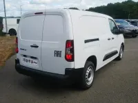 Neu Fiat Doblò 102 PS (75 kW) 2025 Weiß Van / Kleinbus