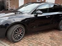Second-hand Porsche Macan 381 CP (280 kW) 2020 Negru SUV