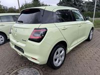 Neu Suzuki Swift Comfort 83 PS (61 kW) 2025 Gelb Kleinwagen