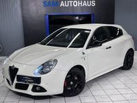 Gebraucht Alfa Romeo Giulietta Quadrifoglio Verde 241 PS (177 kW) 2015 Weiß Limousine
