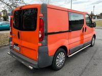 Gebraucht Renault Trafic 90 PS (66 kW) 2010 Orange Van / Kleinbus