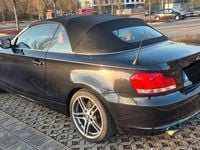 Gebraucht BMW 120 Cabriolet Performance 177 PS (130 kW) 2012 Schwarz Cabrio