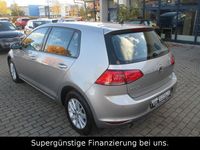 Gebraucht VW Golf VII Trendline 110 PS (80 kW) 2017 Silber Limousine