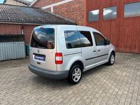 Używany VW Caddy Life 105 KM (77 kW) 2004 Srebrny Minivan