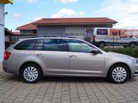 gebraucht Skoda Octavia Combi Ambition 4x4