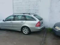 Gebraucht Mercedes 220 150 PS (110 kW) 2005 Silber Kombi