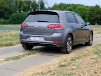 Gebraucht VW e-Golf 100 kW (136 PS) 2020 Grau Kleinwagen