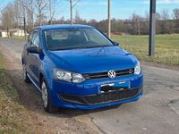 Gebraucht VW Polo 60 PS (44 kW) 2010 Blau Kleinwagen