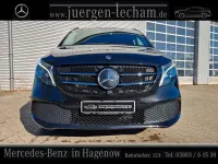 Gebraucht Mercedes V300 237 PS (174 kW) 2024 Obsidian schwarz metallic Van / Kleinbus