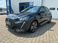 Gebraucht Peugeot 208 Allure 101 PS (74 kW) 2023 Schwarz Kleinwagen
