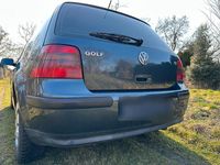 Gebraucht VW Golf IV 105 PS (77 kW) 2001 Grau Kleinwagen