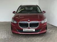 Gebraucht BMW 220 Active Tourer 170 PS (125 kW) 2025 Rot Van / Kleinbus