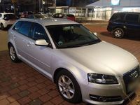 Gebraucht Audi A3 Ambiente 105 PS (77 kW) 2013 Grau Limousine