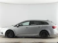 Gebraucht Toyota Avensis Executive 147 PS (108 kW) 2018 Grau Kombi