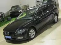 Gebraucht VW Passat Business 150 PS (110 kW) 2022 Deep black Kombi