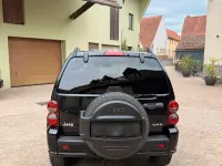 Gebraucht Jeep Cherokee 163 PS (119 kW) 2006 Schwarz SUV