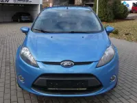 Gebraucht Ford Fiesta Trend 82 PS (60 kW) 2012 Visionblau Limousine