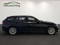 Gebraucht BMW 318 156 PS (114 kW) 2024 Schwarz ii/bonnet fluid black Kombi