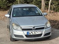 Gebraucht Opel Astra 90 PS (66 kW) 2004 Silber Limousine
