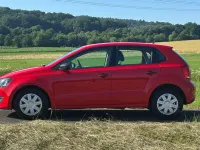 Gebraucht VW Polo 60 PS (44 kW) 2009 Rot Kleinwagen