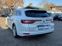 Gebraucht Renault Talisman Initiale Paris 160 PS (117 kW) 2018 Weiss "nacre" Kombi