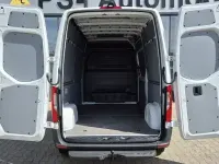 Gebraucht Mercedes Sprinter 150 PS (110 kW) 2023 Weiß Van