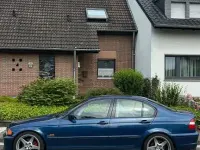 Gebraucht BMW 325 M Sport 192 PS (141 kW) 2001 Blau Limousine
