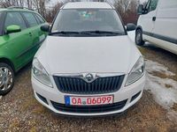 Gebraucht Skoda Roomster 86 PS (63 kW) 2013 Weiß Van / Kleinbus