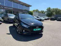 Gebraucht Hyundai i20 Trend 101 PS (74 kW) 2023 Phantom black / met Kleinwagen