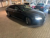 Second-hand Audi A8 2011 Negru Berlinǎ