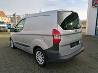 Gebraucht Ford Transit Trend 95 PS (69 kW) 2018 Polarsilber metallic (metallic) Van