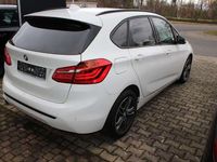 Gebraucht BMW 218 140 PS (102 kW) 2019 Alpinweiss iii Van / Kleinbus