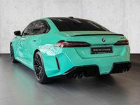 Neu BMW M5 Performance 585 PS (430 kW) 2026 Grün Limousine
