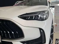 Gebraucht MG HS Luxury 162 PS (119 kW) 2024 Dover white SUV