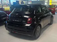 Gebraucht Fiat 500e 86 kW (118 PS) 2024 Colore esterno (onyx schwarz) Limousine