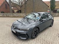 Gebraucht VW Golf VIII Style 150 PS (110 kW) 2026 Grau Limousine