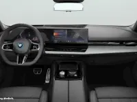Neu BMW 530e M Sport 190 PS (139 kW) 2026 Schwarz Kombi