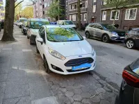 Gebraucht Ford Fiesta Celebration 75 PS (55 kW) 2017 Weiß Kleinwagen