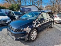 Gebraucht VW Touran Highline 150 PS (110 kW) 2023 Schwarz Van / Kleinbus