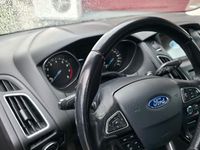 Gebraucht Ford Focus Titanium 125 PS (91 kW) 2018 Silber Kombi