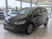 Gebraucht VW Touran Highline 150 PS (110 kW) 2025 Schwarz Van / Kleinbus