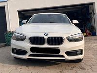 Gebraucht BMW 116 Advantage 109 PS (80 kW) 2016 Weiß Kleinwagen