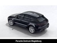 Gebraucht Porsche Macan 265 PS (194 kW) 2023 Schwarz SUV