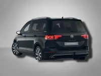 Gebraucht VW Touran R-line 150 PS (110 kW) 2026 Grenadillschwarz metallic Van / Kleinbus