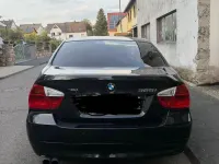 Używany BMW 325 218 KM (160 kW) 2007 Czarny Sedan/Limuzyna