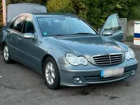 Gebraucht Mercedes C220 Avantgarde 150 PS (110 kW) 2006 Grau Limousine