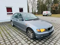 Gebraucht BMW 318 105 PS (77 kW) 2004 Silber Limousine